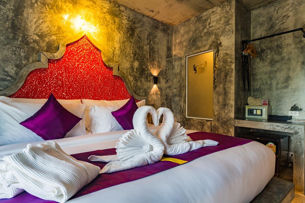 Maneetel Krabi Beachfront-sha