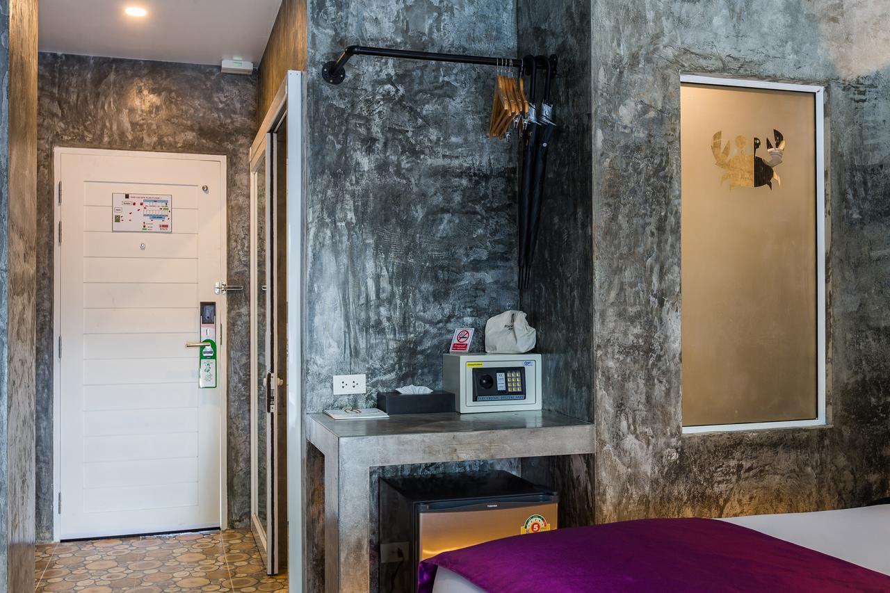 Hotel Maneetel Krabi Beachfront-sha