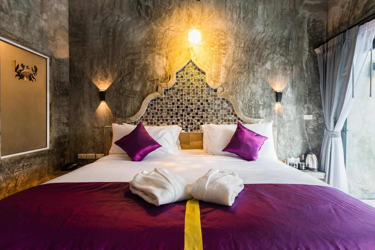 Maneetel Krabi Beachfront-sha Hotel 4*