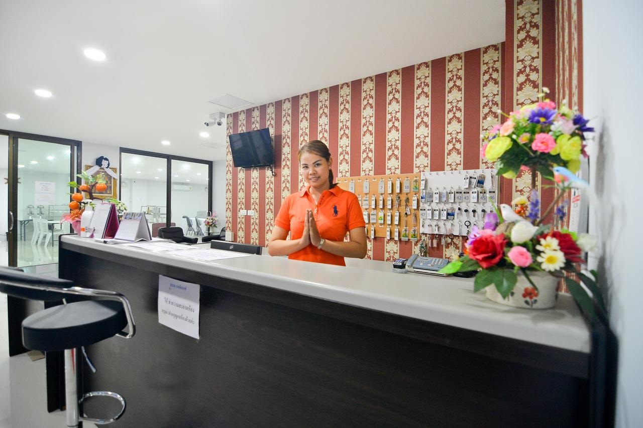 Sabuy Hotel 3*