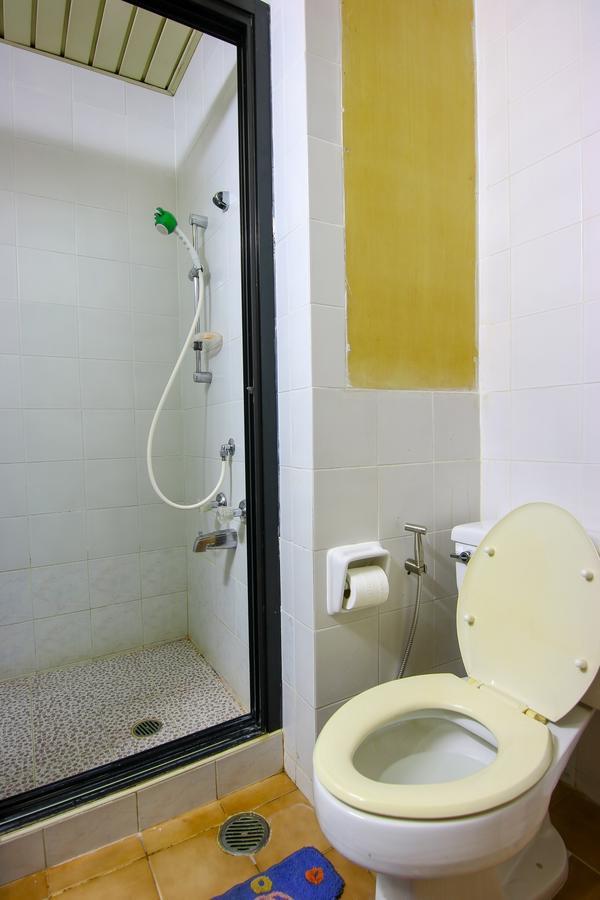 Cha Am Club Apartment *