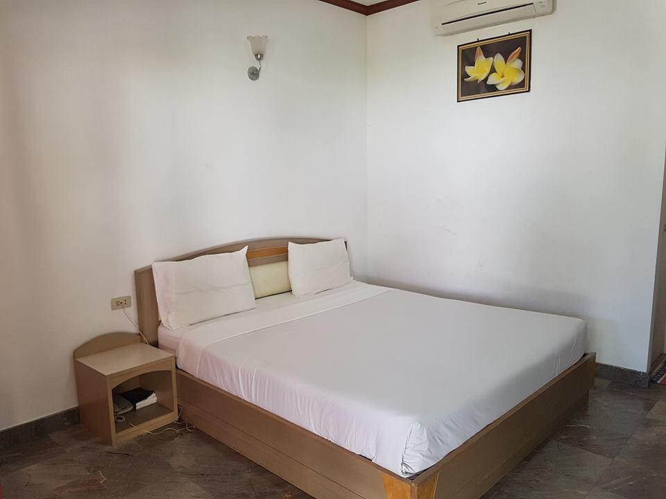 Paradise Inn