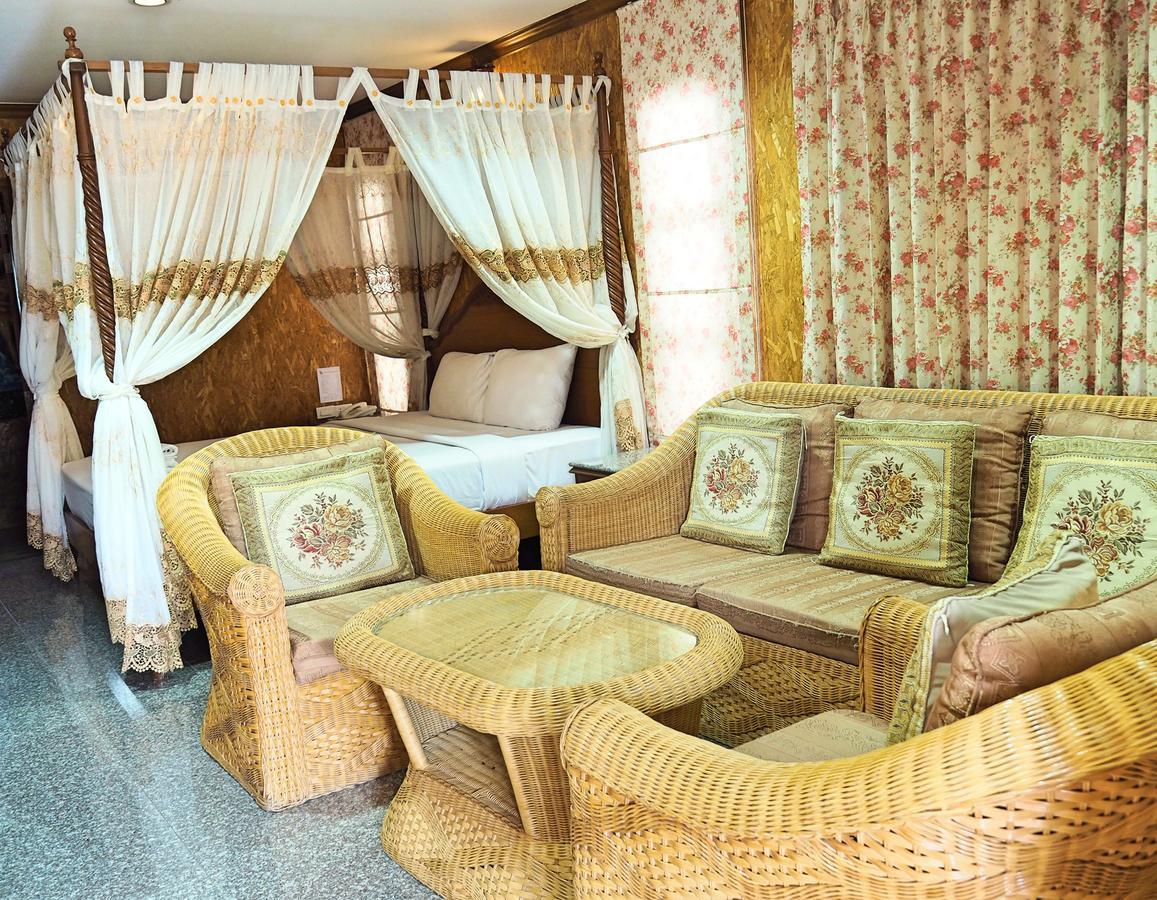 Resort Chatsuree Boutique