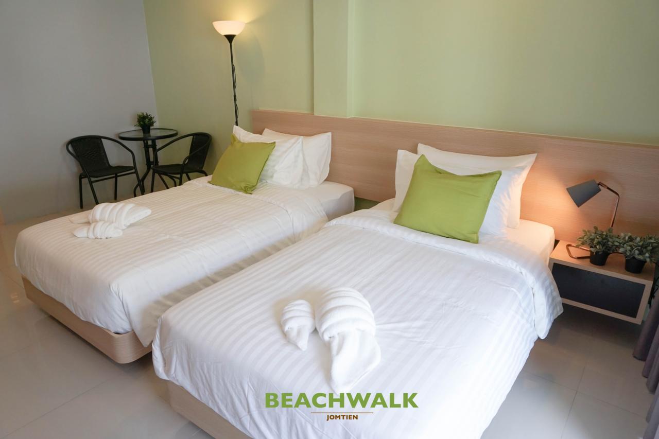 Beachwalk Hotel 3*