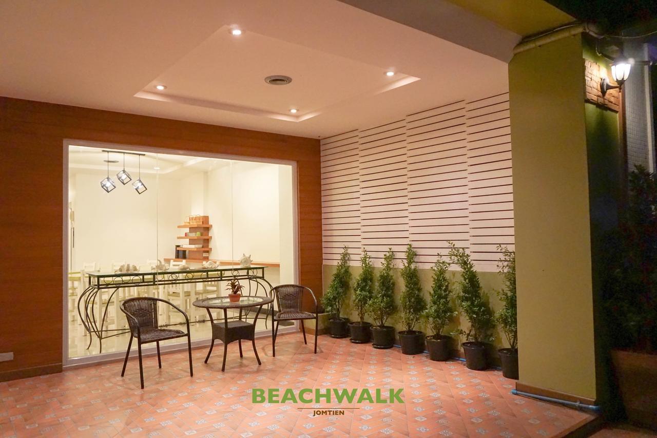 Hotel Beachwalk