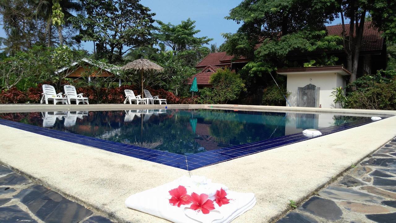 Euro Lanta White Rock Koh Lanta