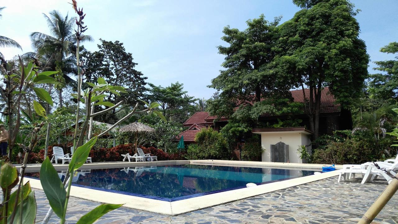 Euro Lanta White Rock Holiday park Koh Lanta