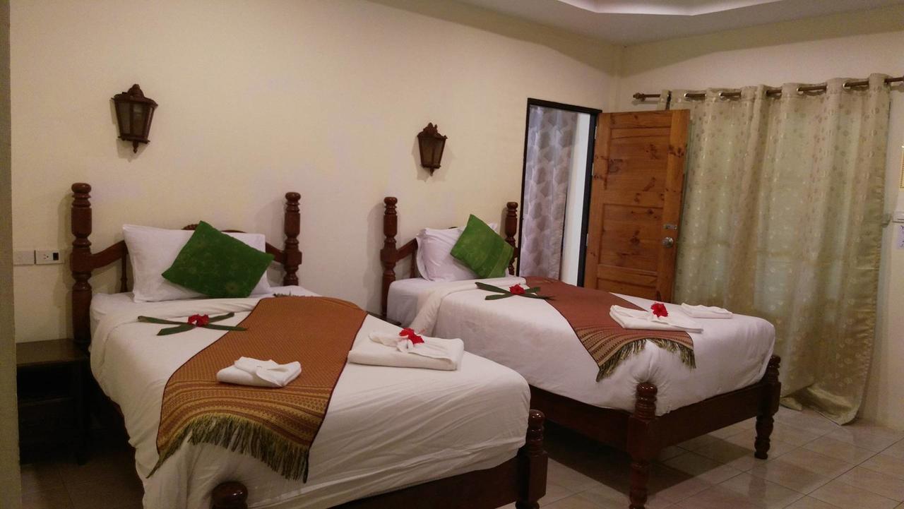 Holiday park Euro Lanta White Rock 3*
