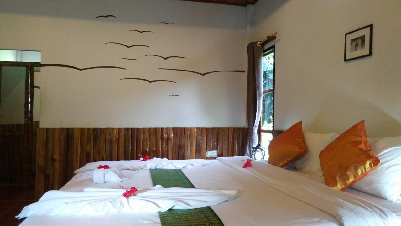 Euro Lanta White Rock Holiday park 3*