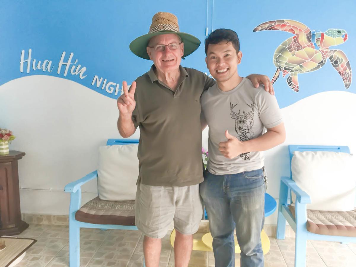Hostel Night Market Hua Hin
