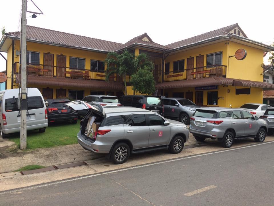 Place * Khong Chiam
