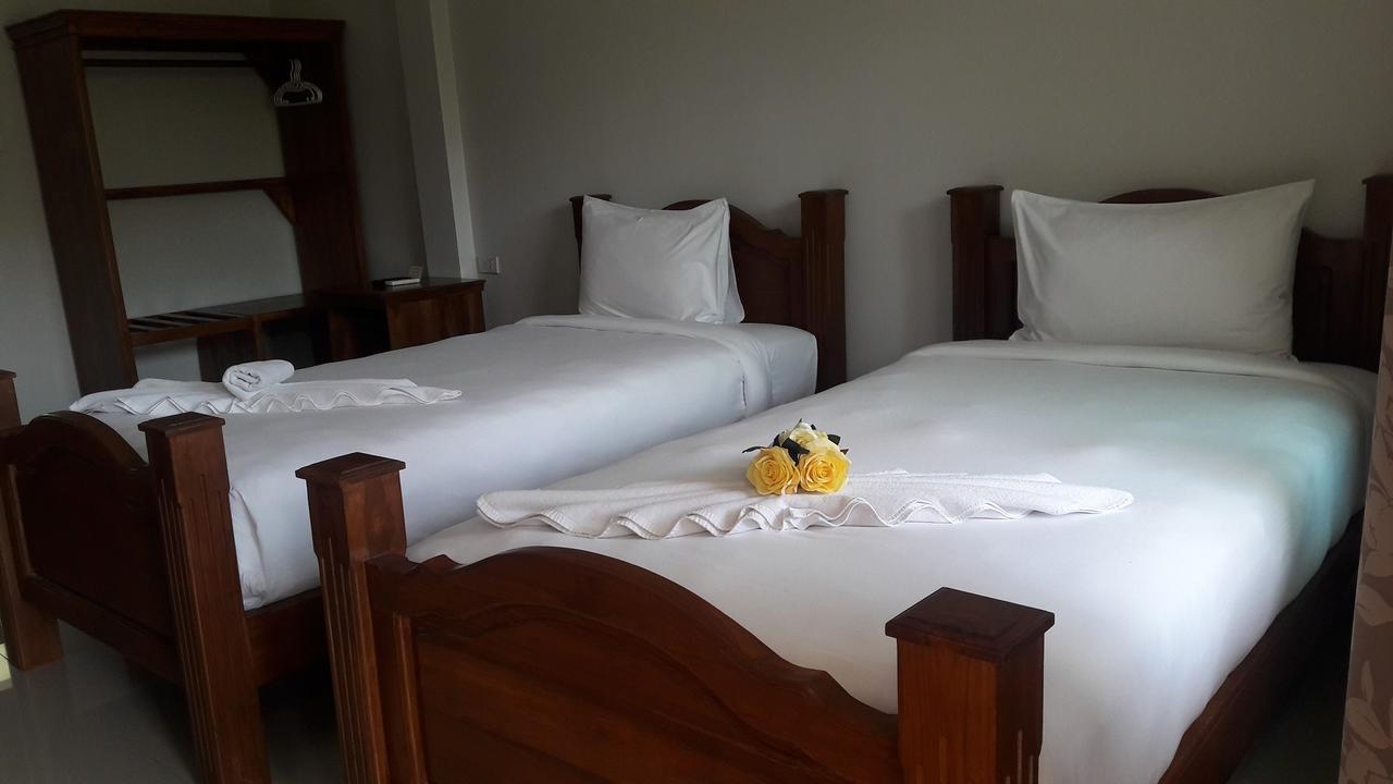 Resort Suksopha 2*