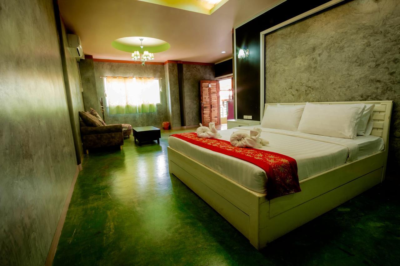 Resort The Riverpool And