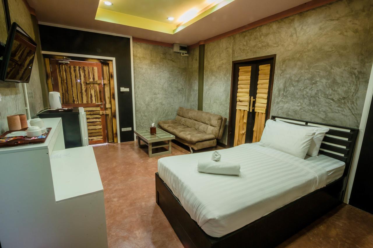 Resort The Riverpool And 2*