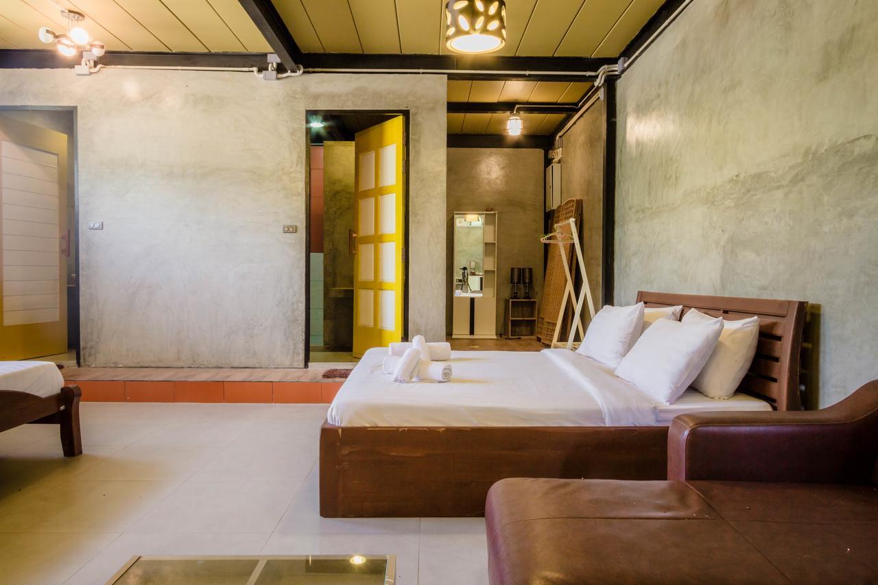 Resort The Riverpool And 2*