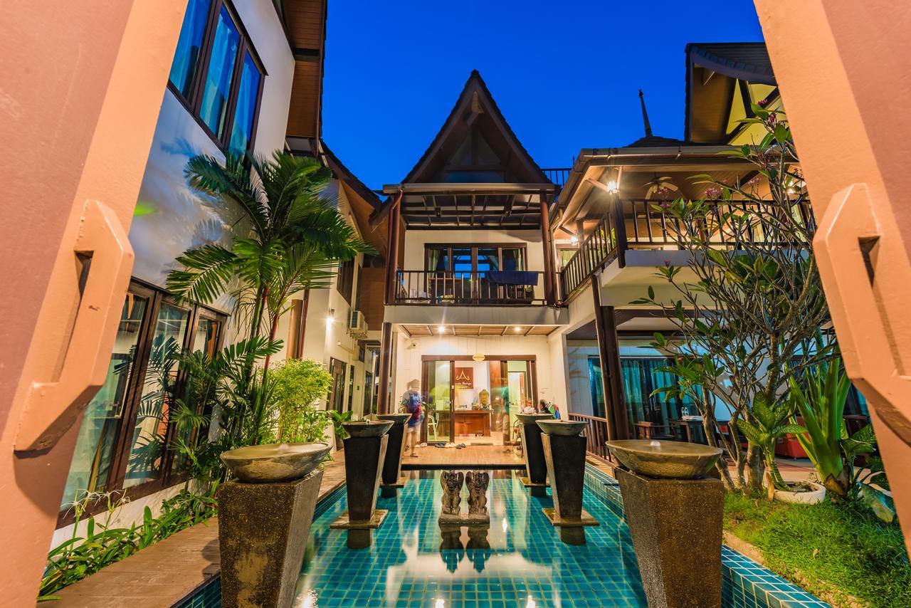 Hotel Assada Boutique Phuket Praia de Kata