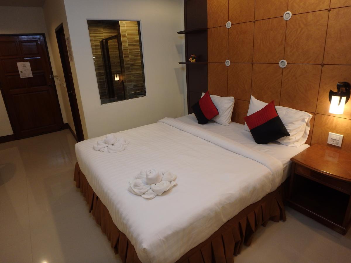 Banana Resort & Spa
