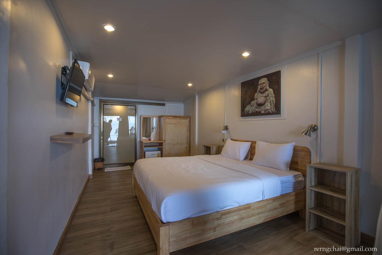 Lodge Namthip Homebeach
