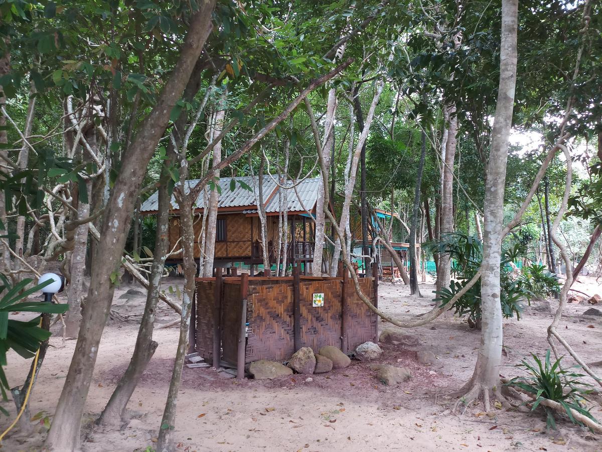 Rock View Terrace * Koh Jum