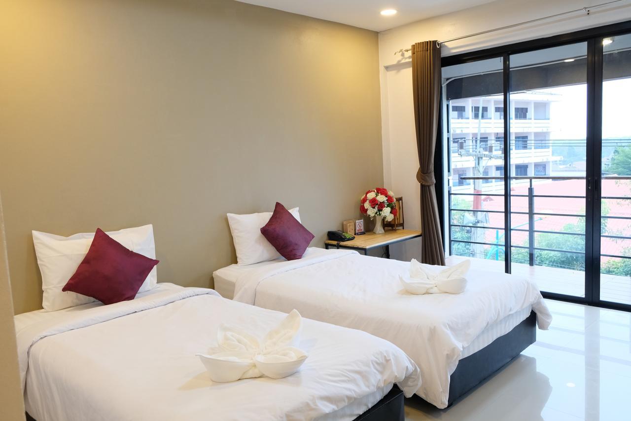 Royal Nine Hotel 3*