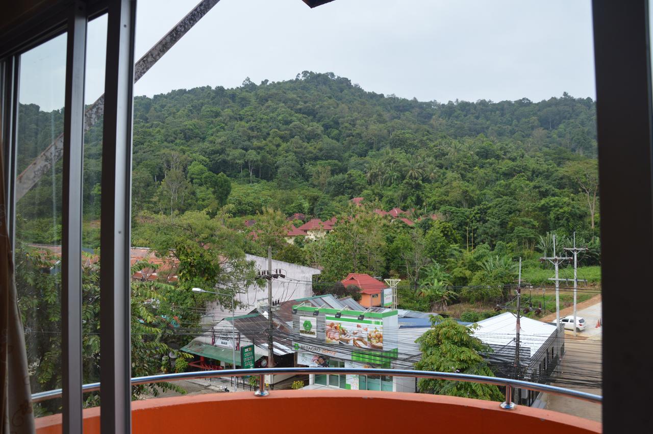 Guest house Living 2*