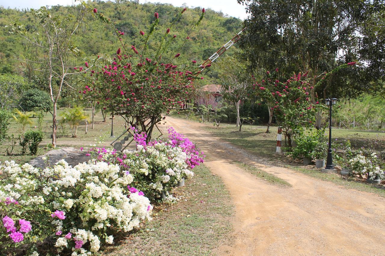 Kaengkachan Hill Homestay