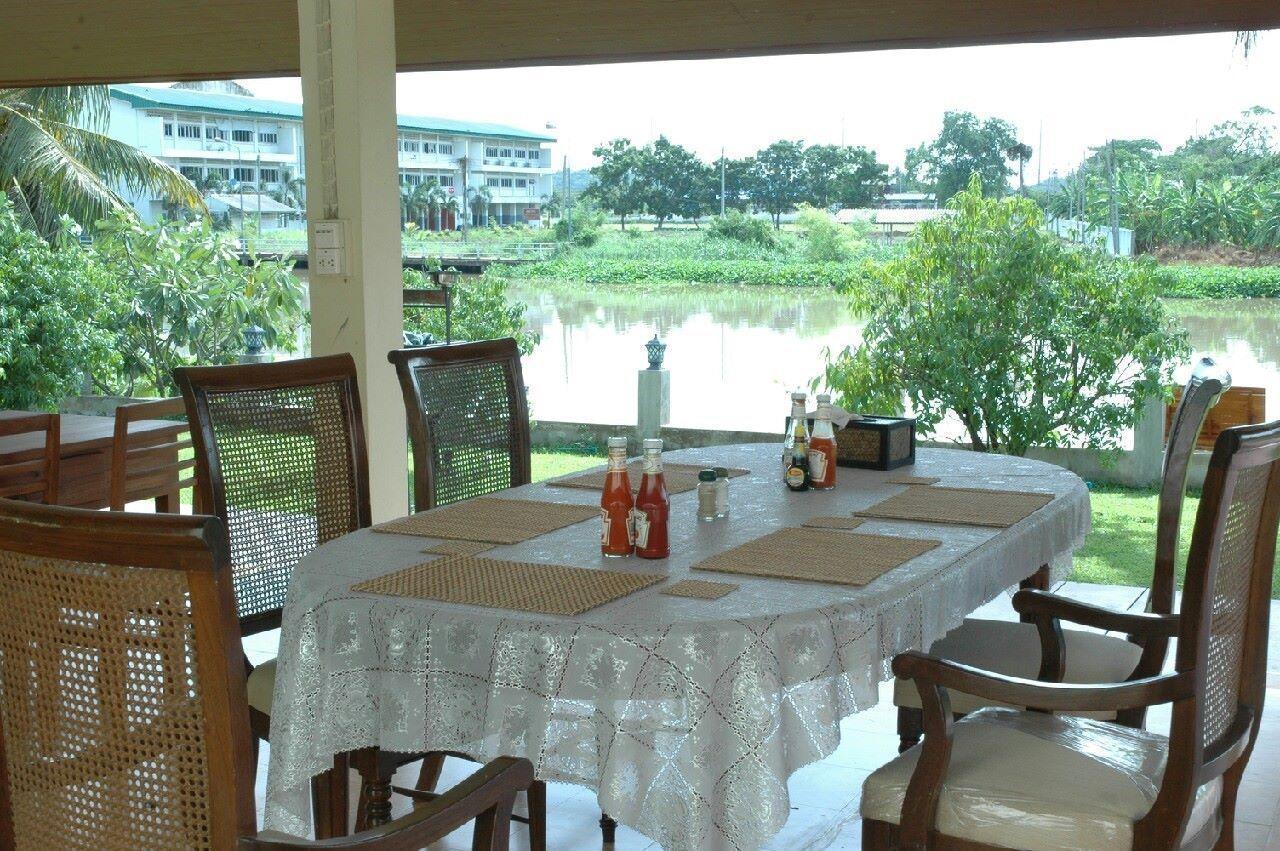 Resort Thararin 2*