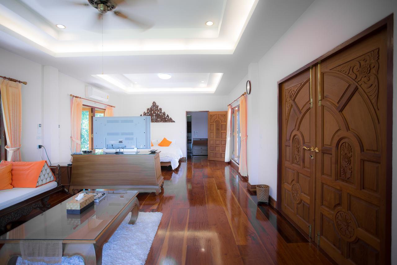 Resort Thararin 2*