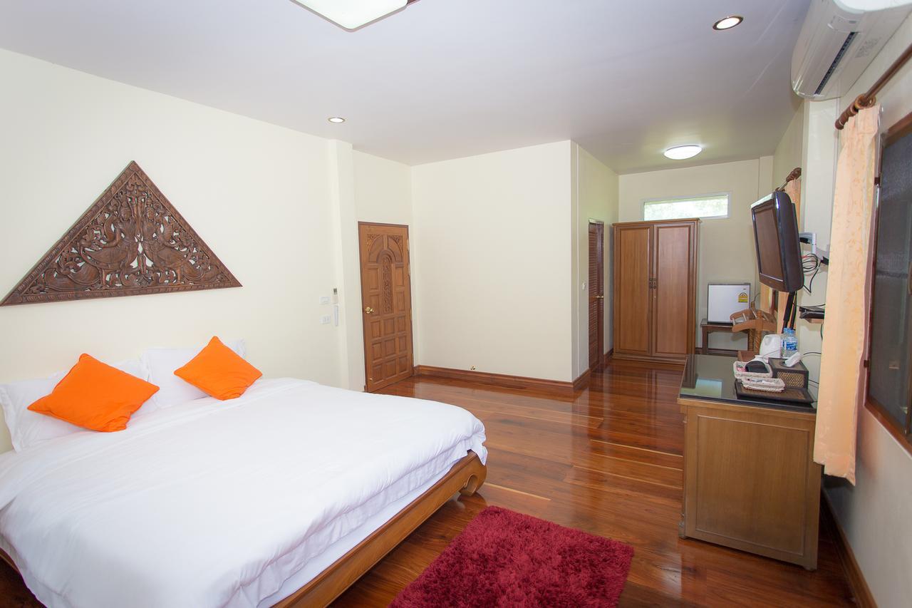 Thararin Resort