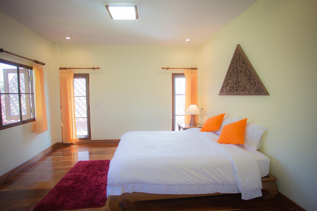 Thararin Resort Ban Doem Bang