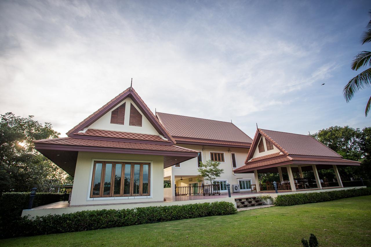 Resort Thararin