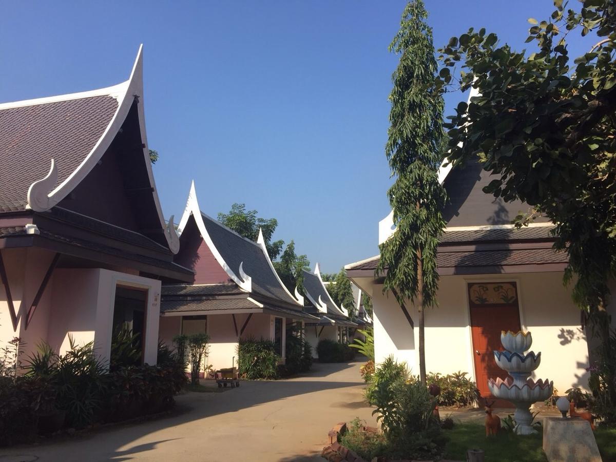 Sweet 3* Bang Pahan