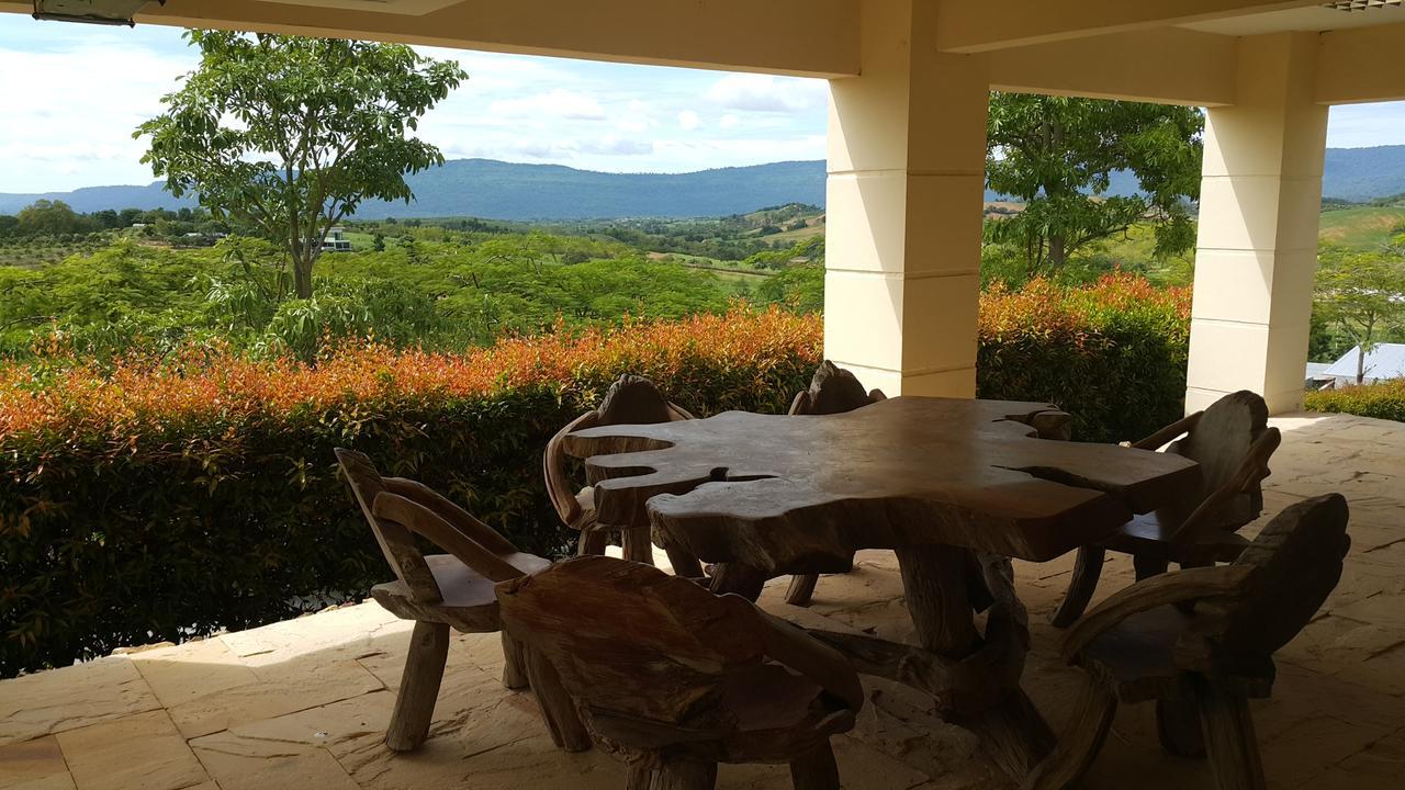 Eden Hill Khao Yai Resort Wangkata