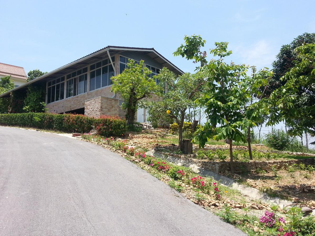 Eden Hill Khao Yai 3* Wangkata