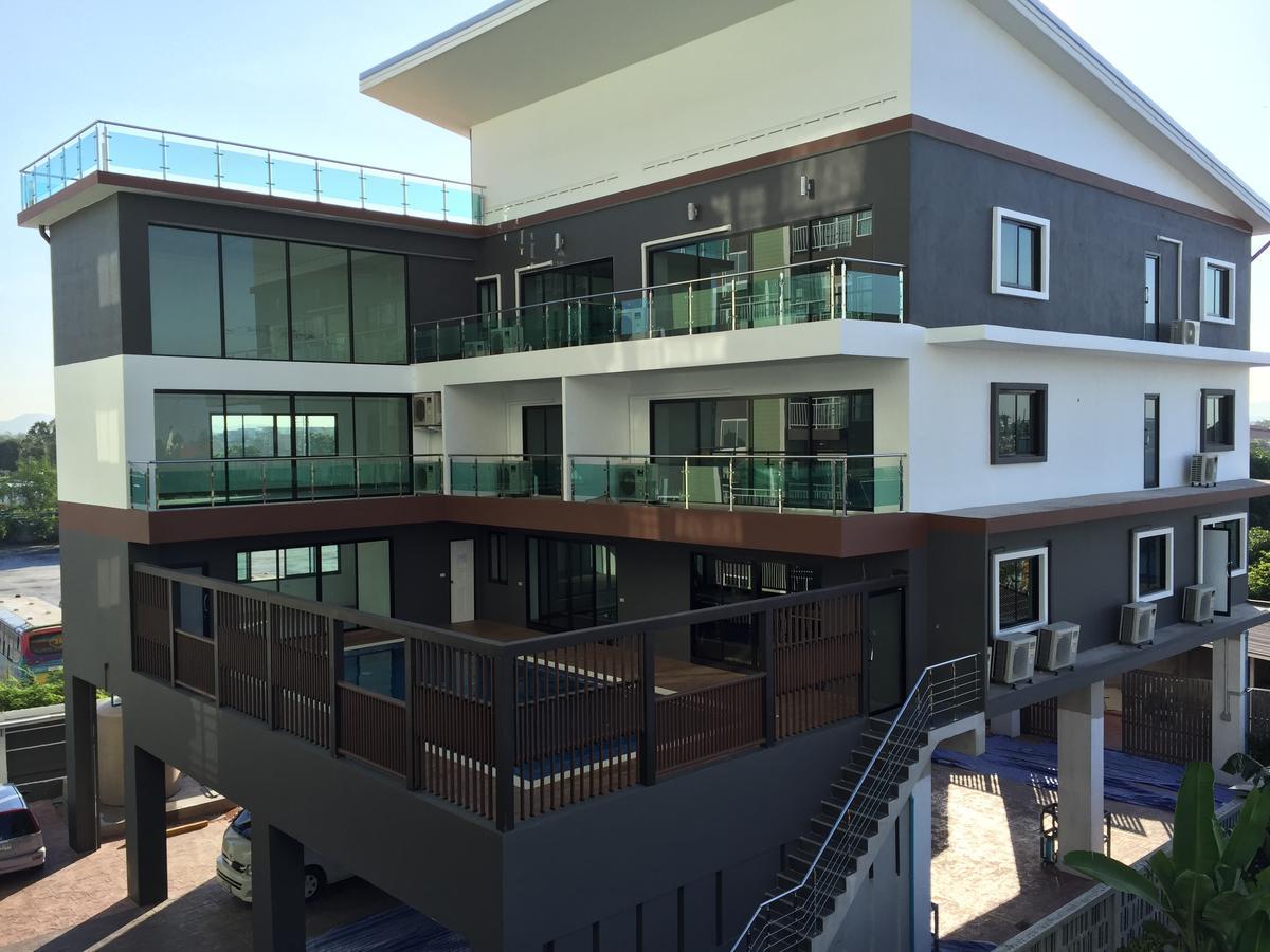 Modernbright Laemchabang Aparthotel