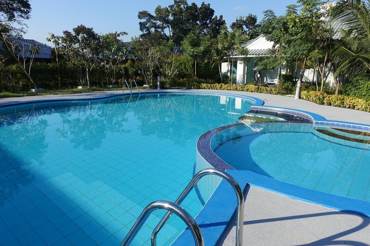 Reindeer Park Nakhonnayok 4*