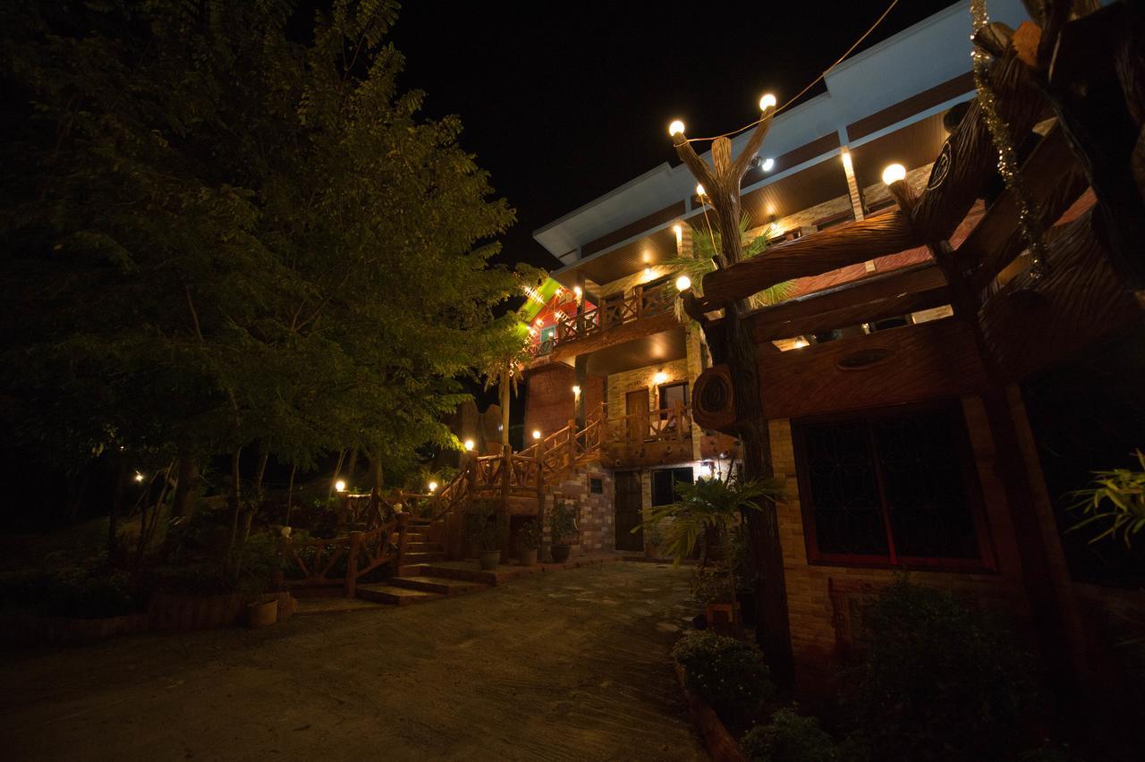 Hotel Yaithienghill Homestay Ban Khanan Chit