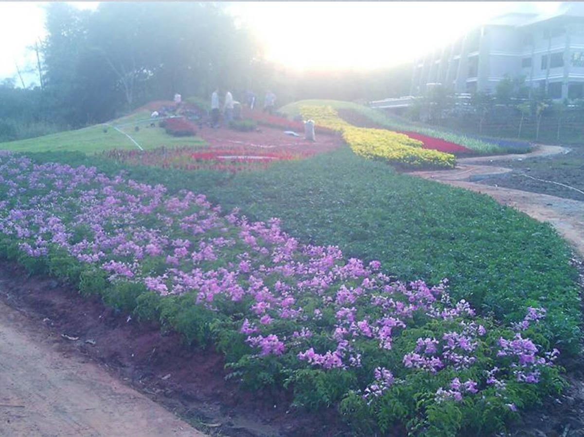 Sanctuary And 4* Phu Ruea