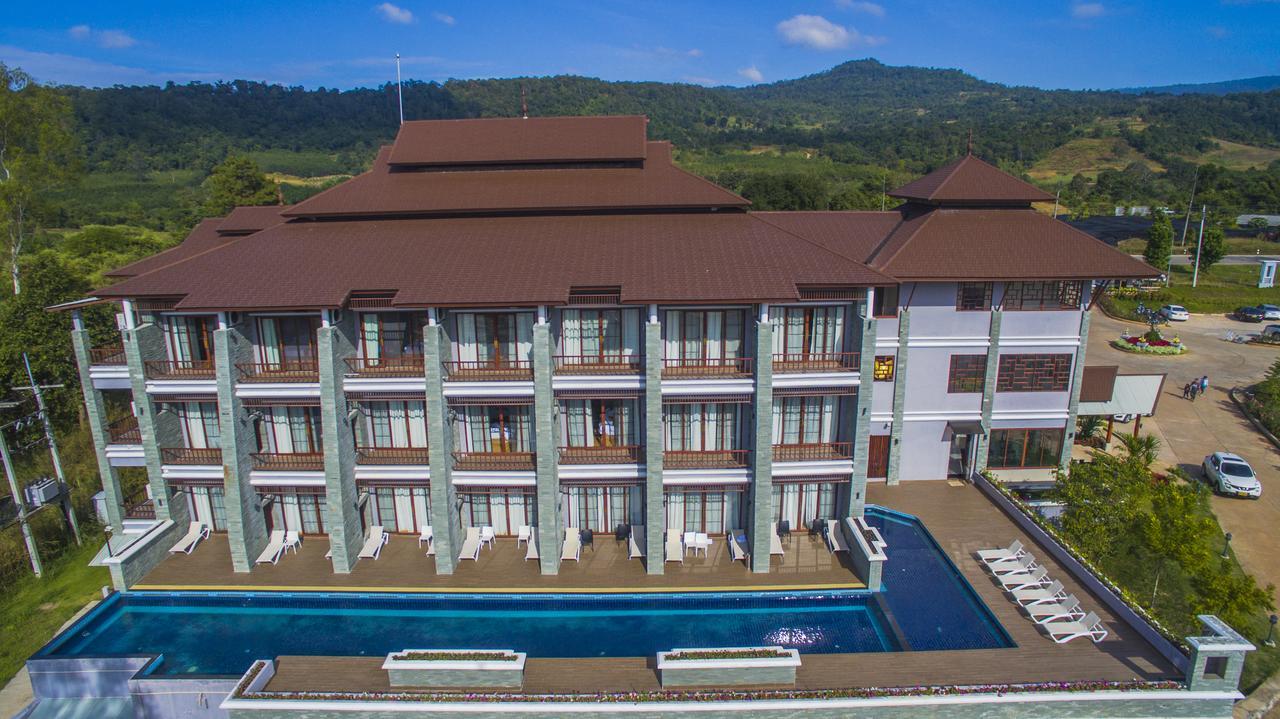 Hotel Sanctuary And 4*