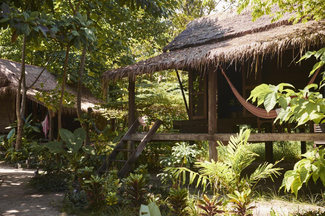 Castaway 3*