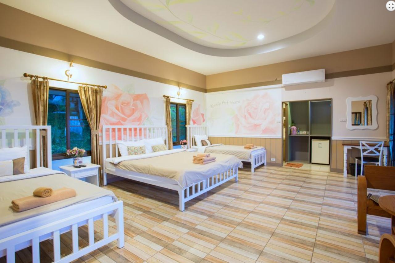 Tonsilp Art Resort 3*