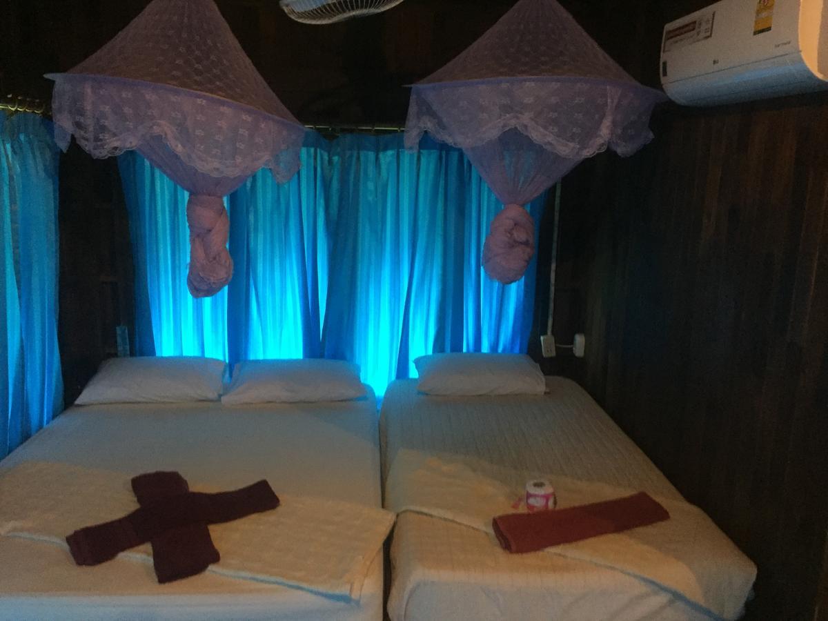 Holiday park Bamboo House 2*