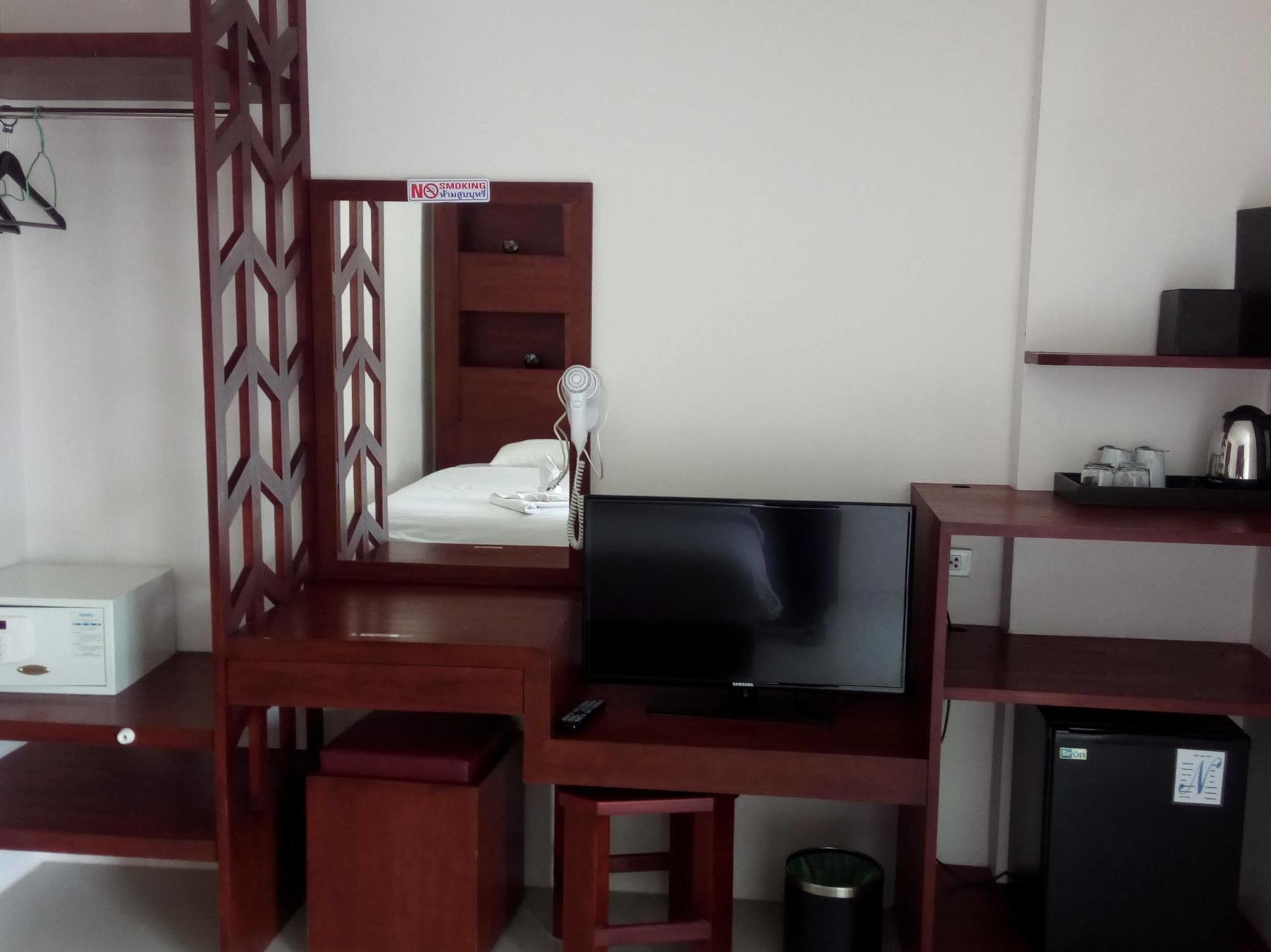7 Sky Residency Hotel