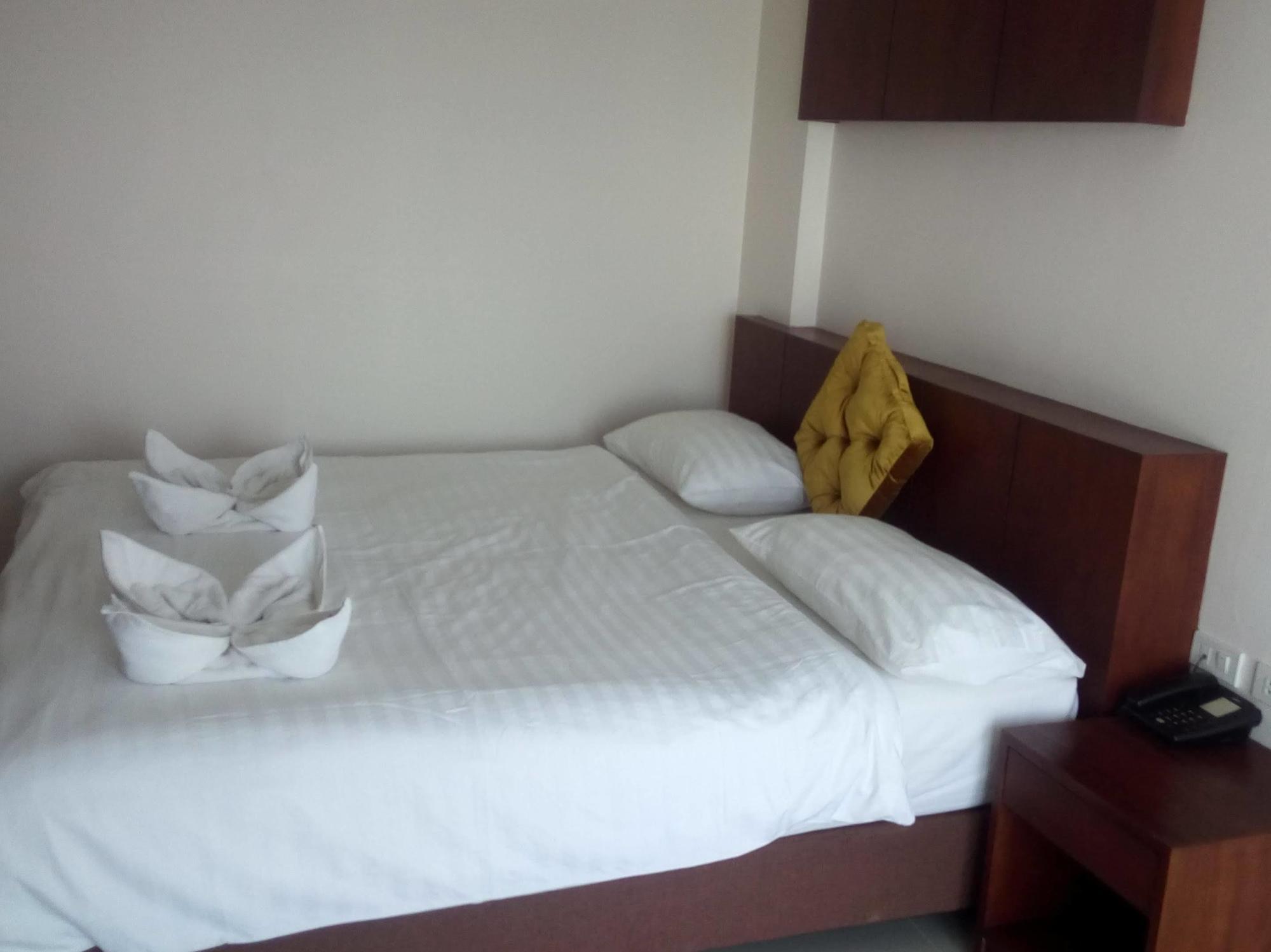 7 Sky Residency Patong