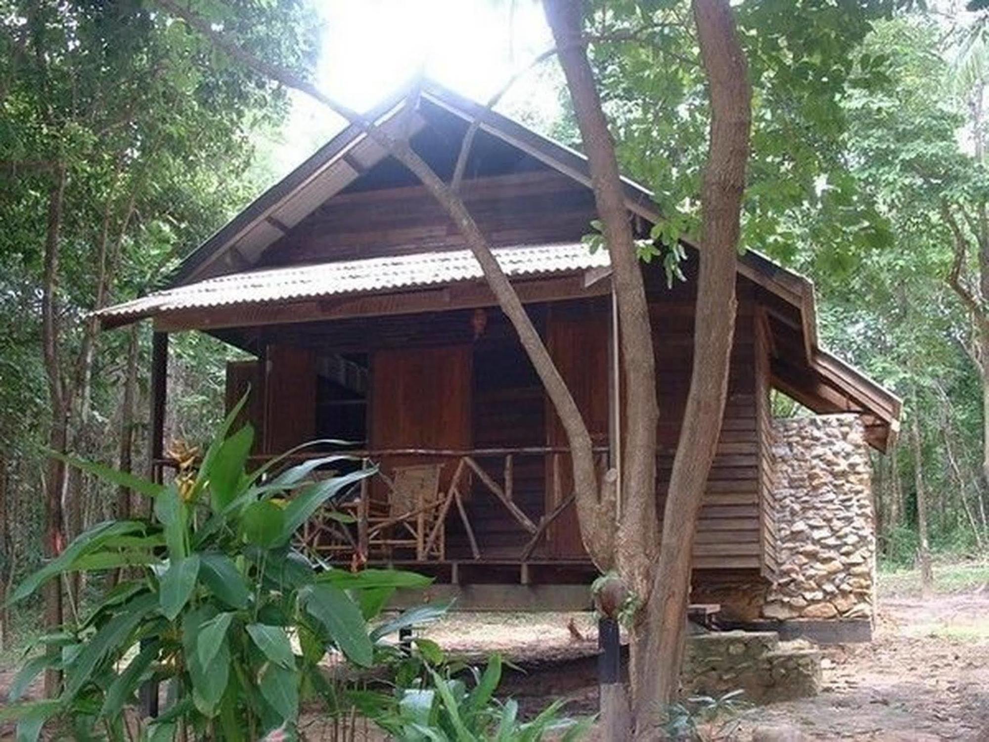 Hotel Bonhomie Beach 2*