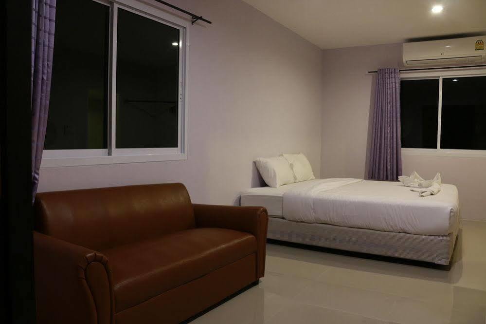 Pak Dee Resort 3*