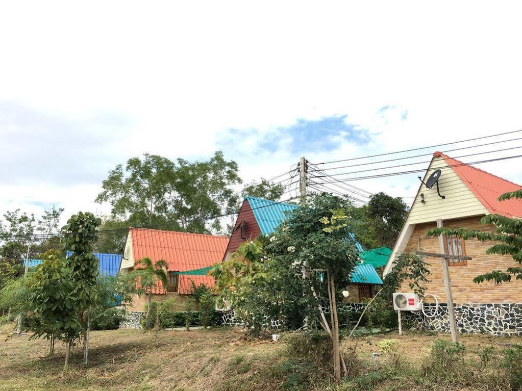 Pijittra Resort *