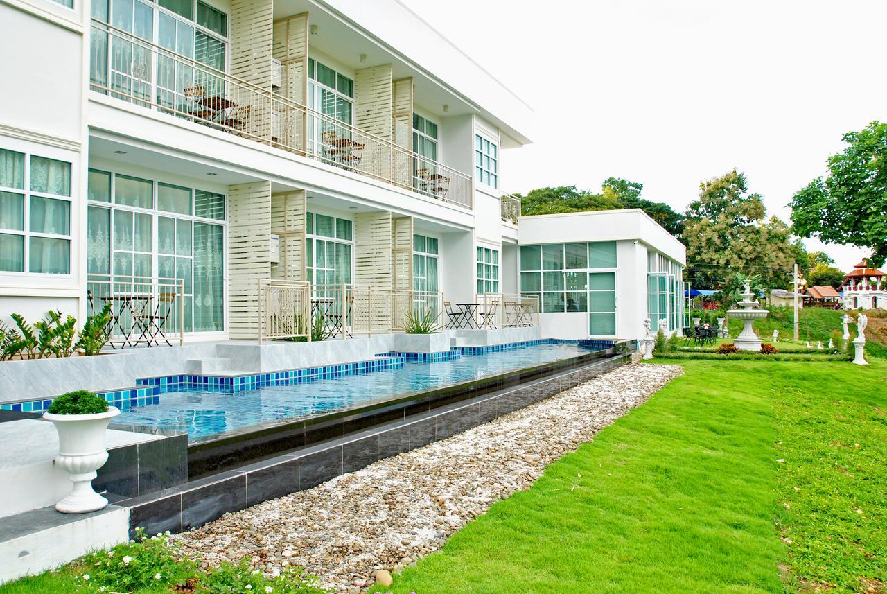 De View Boutique Hotel 3*
