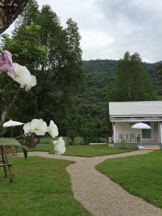 Resort The White Village Ranong