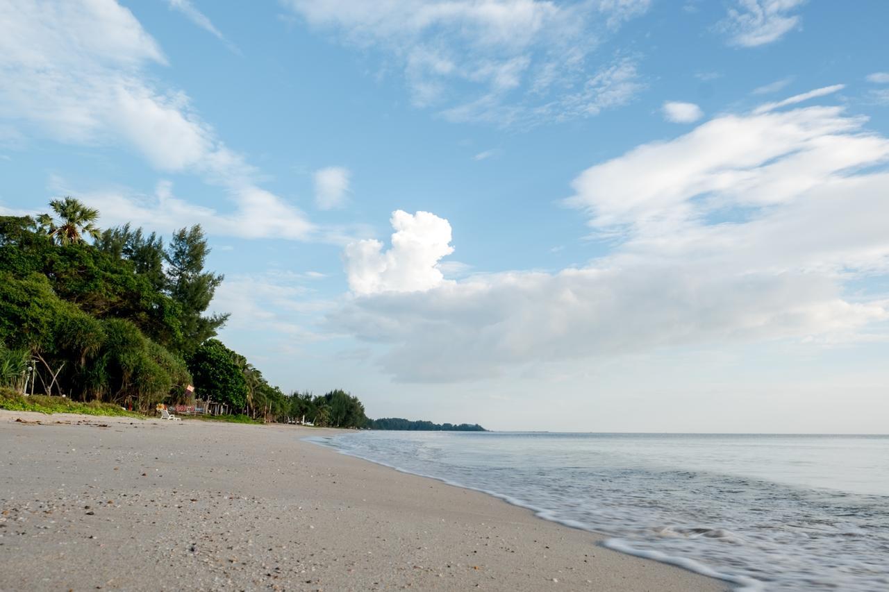 At Chan Chao Lao Beach